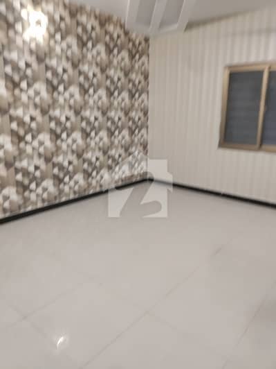 پی ای سی ایچ ایس بلاک 6 پی ای سی ایچ ایس,جمشید ٹاؤن,کراچی میں 8 کمروں کا 8 مرلہ مکان 5.5 کروڑ میں برائے فروخت۔