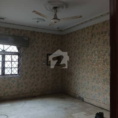 پی ای سی ایچ ایس بلاک 2 پی ای سی ایچ ایس,جمشید ٹاؤن,کراچی میں 7 کمروں کا 10 مرلہ مکان 3.25 لاکھ میں کرایہ پر دستیاب ہے۔ پی ای سی ایچ ایس بلاک 2 پی ای سی ایچ ایس,جمشید ٹاؤن,کراچی میں 7 کمروں کا 10 مرلہ مکان 3.25 لاکھ میں کرایہ پر دستیاب ہے۔