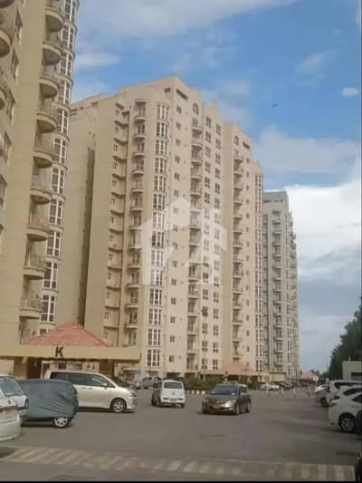Creek Vista 4-Bedroom Fully Furnished Apartment For Rent Golf Moin Khan Awesome View