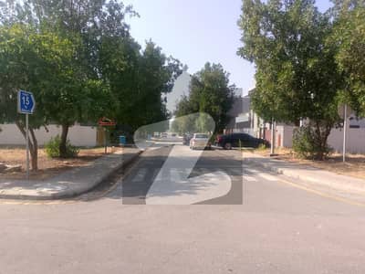 Precinct 1 Corner 350 Square Yard Residential Semi Corner Plot On Level Location Of Bahria Town Karachi