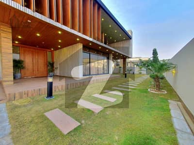 Corner 40 Marla Fully Furnished Designer House Is Available For Sale