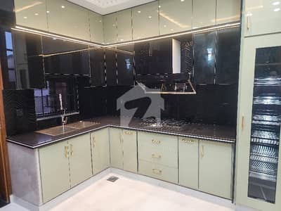 Elegent House Wide Parking Garrage Near School,Market 5 Marla House ,Owner Build