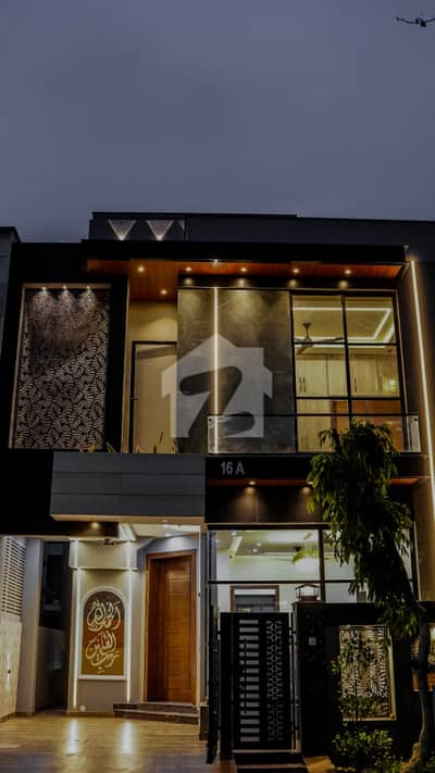 5 MARLA ULTRA LUXURY HOUSE FOR SALE DHA 9 TOWN, LAHORE 5 MARLA ULTRA LUXURY HOUSE FOR SALE DHA 9 TOWN, LAHORE