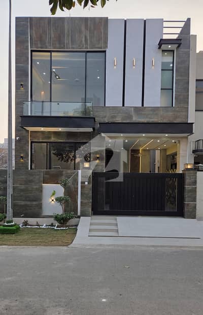 5 Marla Brand New Luxury House In DHA 9 Town