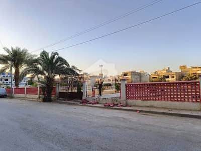 Urgent Sale Corner Plot In Scheme 33 Most Prime Location Society In Resonable Price