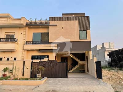 Triple Storey Centrally Located House In MPCHS - Block E Is Available For Sale