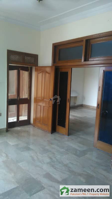 7 Marla 1s Park Facing  Double Storey House Is Available For Sale