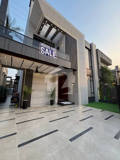 Designer House Sale In Bahria Town Lahore