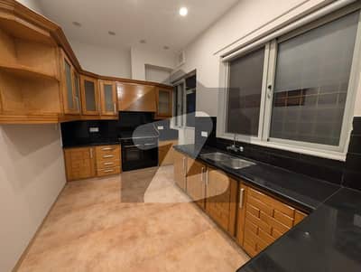 F-8 Excellent Modern 500 SQY With Basement Spacious And Beautiful Double Story House Proper And Modern Fittings Along With Tile Flooring 4 Bedrooms, 4 Attached Bathrooms