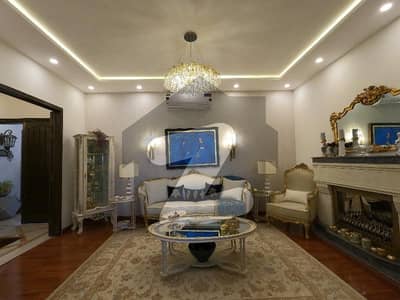 5500 Square Feet Spacious Flat Is Available In F-11 For sale