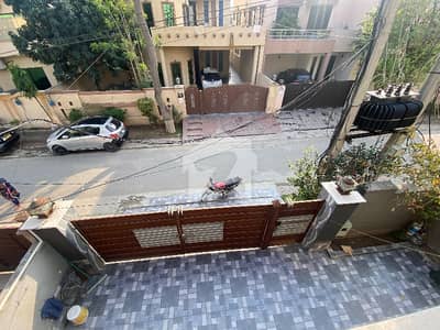 10 Marla Like New Used House For SALE Pcsir Phase 2 Johar Town
