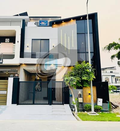 Double Highted One Of The Best House For Sale In Royal Palm Citi Gujranwala Gas Connection Installed