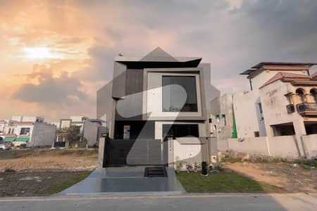 5 Marla Modern Design Home In The Heart Of Dha 9