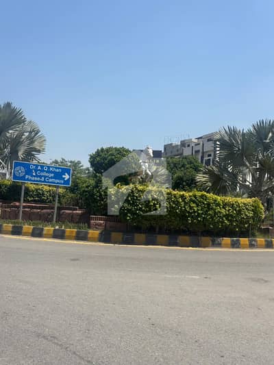 بحریہ ٹاؤن فیز 8 ۔ بلاک ڈی بحریہ ٹاؤن فیز 8,بحریہ ٹاؤن راولپنڈی,راولپنڈی میں 1 کنال رہائشی پلاٹ 1.8 کروڑ میں برائے فروخت۔ بحریہ ٹاؤن فیز 8 ۔ بلاک ڈی بحریہ ٹاؤن فیز 8,بحریہ ٹاؤن راولپنڈی,راولپنڈی میں 1 کنال رہائشی پلاٹ 1.8 کروڑ میں برائے فروخت۔