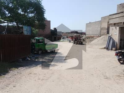 ڈیفنس روڈ راولپنڈی میں 1 کنال کمرشل پلاٹ 5.0 کروڑ میں برائے فروخت۔
