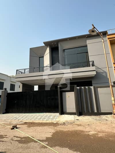 11 Marla Designer House For Sale In Banigala