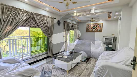FOR SALE 1380 SQFT Fully Renovated 3 Bedrooms Flat G_7/1