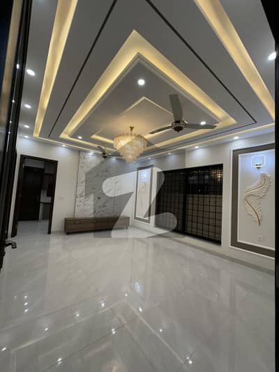 10 Marla Brand New House For sale in Valencia Town very reasonable price urgent sale