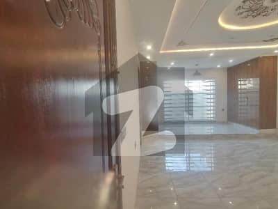 Prominently-Located Prime Location House Available In DHA Phase 1 - Sector H For sale