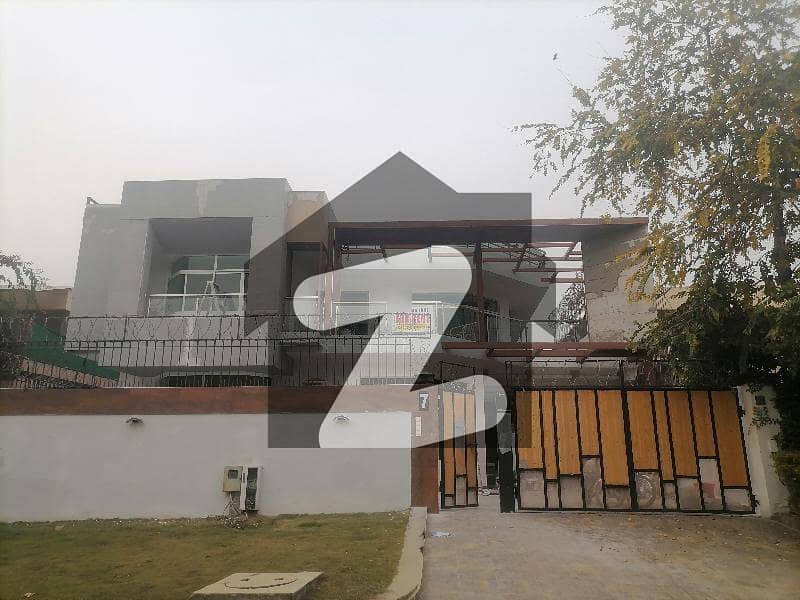 ایف ۔ 7 اسلام آباد میں 7 کمروں کا 1 کنال مکان 8.0 لاکھ میں کرایہ پر دستیاب ہے۔ ایف ۔ 7 اسلام آباد میں 7 کمروں کا 1 کنال مکان 8.0 لاکھ میں کرایہ پر دستیاب ہے۔
