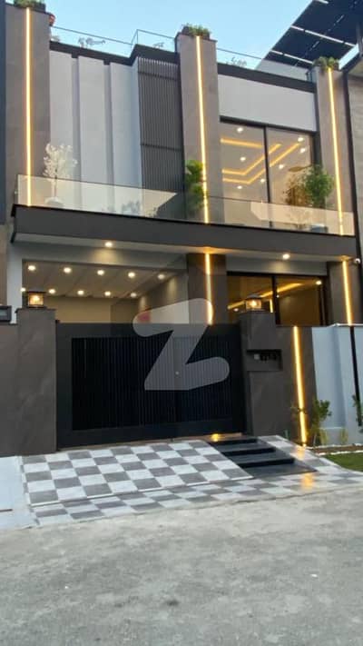 5 MARLA HOUSE FOR SALE IN DHA 9 TOWN