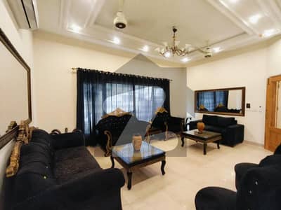 Cantt 10 Marla Full 4 Beds House For Rent