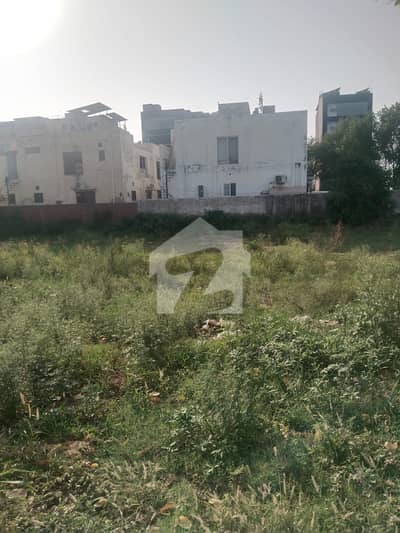 ڈی ایچ اے فیز9 پریزم ڈی ایچ اے ڈیفینس,لاہور میں 1 کنال رہائشی پلاٹ 2.45 کروڑ میں برائے فروخت۔ ڈی ایچ اے فیز9 پریزم ڈی ایچ اے ڈیفینس,لاہور میں 1 کنال رہائشی پلاٹ 2.45 کروڑ میں برائے فروخت۔