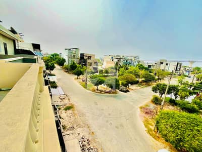 5 MARLA PLOT FOR SALE IN VALENCA TOWN K1 BLOCK 50 FEET ROAD LAHORE