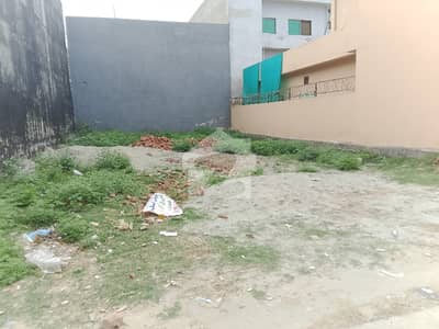 صنوبر سٹی۔ گرین ولاز صنوبر سٹی,اڈیالہ روڈ,راولپنڈی میں 8 مرلہ رہائشی پلاٹ 85.0 لاکھ میں برائے فروخت۔