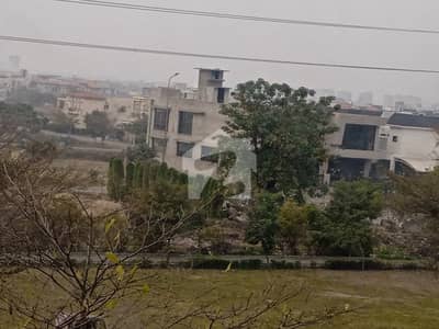 DHA PHASE 6 J HOT LOCATION
