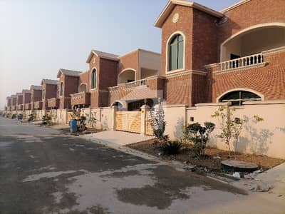 عسکری 3 ڈی ایچ اے ڈیفینس,ملتان میں 4 کمروں کا 12 مرلہ مکان 3.3 کروڑ میں برائے فروخت۔