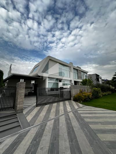 DHA Phase 6 02 Kanal Modern House For Sale Fully Furnished, Brandnew