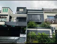 10 Marla House For Sale In Paragon City Lahore