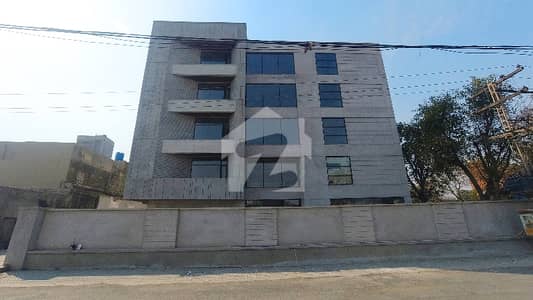 گلبرگ 3 گلبرگ,لاہور میں 6 کنال عمارت 34.0 لاکھ میں کرایہ پر دستیاب ہے۔