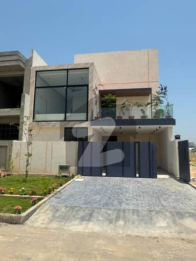 Prime Location 7 Marla House For Sale In Faisal Hills A Block | Near Main Double Road (MDR) Prime Location 7 Marla House For Sale In Faisal Hills A Block | Near Main Double Road (MDR)