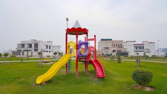 ڈی ایچ اے فیز 1 ۔ سیکٹر وی ڈی ایچ اے فیز 1,ڈی ایچ اے ڈیفینس,ملتان میں 8 مرلہ رہائشی پلاٹ 40.0 لاکھ میں برائے فروخت۔ ڈی ایچ اے فیز 1 ۔ سیکٹر وی ڈی ایچ اے فیز 1,ڈی ایچ اے ڈیفینس,ملتان میں 8 مرلہ رہائشی پلاٹ 40.0 لاکھ میں برائے فروخت۔