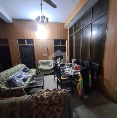 علامہ اقبال ٹاؤن ۔ مہران بلاک علامہ اقبال ٹاؤن,لاہور میں 6 کمروں کا 11 مرلہ مکان 3.05 کروڑ میں برائے فروخت۔ علامہ اقبال ٹاؤن ۔ مہران بلاک علامہ اقبال ٹاؤن,لاہور میں 6 کمروں کا 11 مرلہ مکان 3.05 کروڑ میں برائے فروخت۔