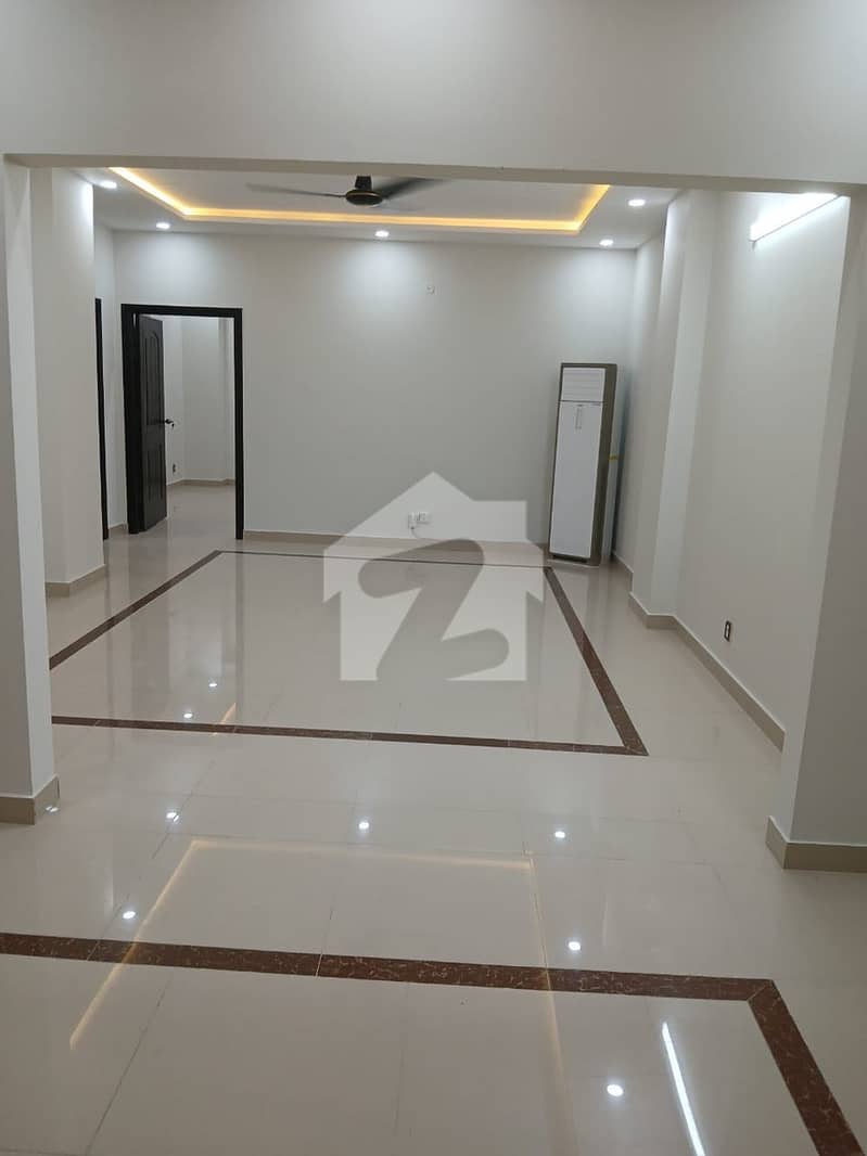 G-11 Warda Human Beautiful 3 Bedroom Apartment Available For Sale G-11 Warda Human Beautiful 3 Bedroom Apartment Available For Sale