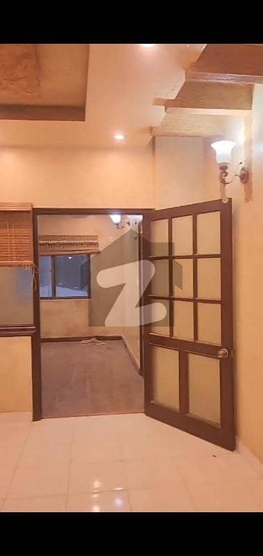 Bukhari Commercial Area Flat Sized 950 Square Feet