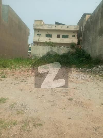 5 Marla Plot At Main University Road