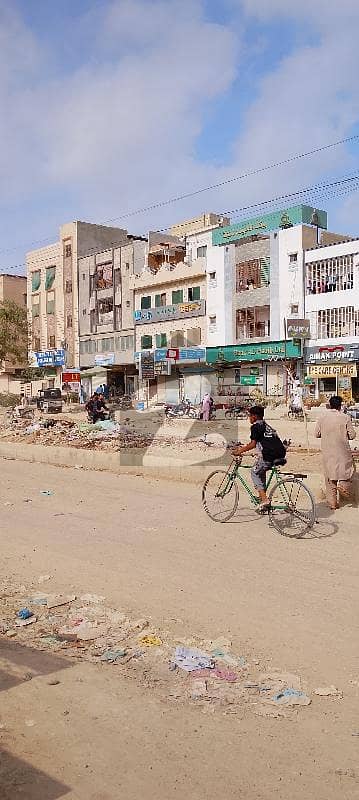 Shop For Rent Main 200 Feet Road Block 11 Gulistan-e-Jauhar