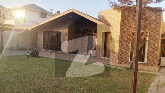ڈی ایچ اے فیز 6 ڈی ایچ اے ڈیفینس,کراچی میں 4 کمروں کا 2 کنال مکان 16.5 کروڑ میں برائے فروخت۔ ڈی ایچ اے فیز 6 ڈی ایچ اے ڈیفینس,کراچی میں 4 کمروں کا 2 کنال مکان 16.5 کروڑ میں برائے فروخت۔