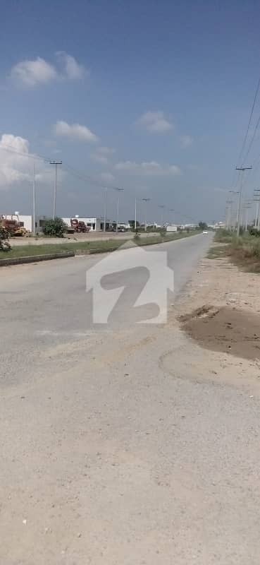 آئی ۔ 15/3 آئی ۔ 15,اسلام آباد میں 7 مرلہ رہائشی پلاٹ 1.15 کروڑ میں برائے فروخت۔