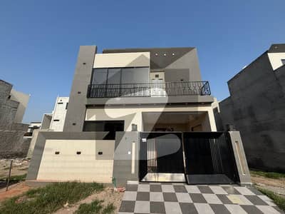Brand New 5 Marla Triple story House available For Rent In Buch Villas Multan