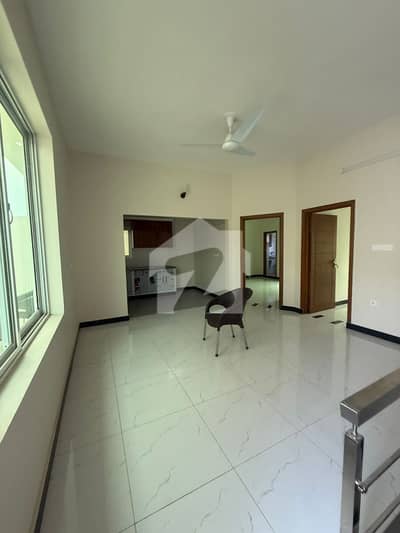 Banigala 6 Marla Double story house available for sale