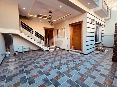 10 Marla Single Storey Brand New Designer House Available For Sale.