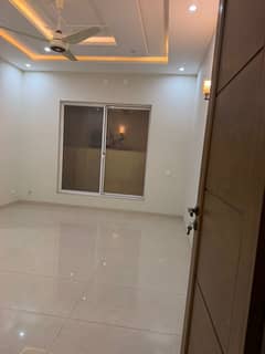 Highly Sought-After 2nd Floor 3-Bedroom Apartment In Askari 1