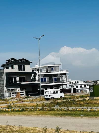 35x70 10 Marla Possession plot Prime Location Street 87 for sale in G-14/2