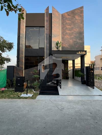 ڈی ایچ اے فیز 6 ڈیفنس (ڈی ایچ اے),لاہور میں 3 کمروں کا 5 مرلہ مکان 2.7 کروڑ میں برائے فروخت۔ ڈی ایچ اے فیز 6 ڈیفنس (ڈی ایچ اے),لاہور میں 3 کمروں کا 5 مرلہ مکان 2.7 کروڑ میں برائے فروخت۔