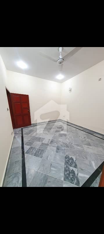 30x60 7 Marla Upper Portion Prime Location For Rent In G-13